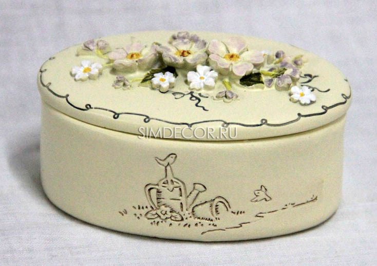 Шкатулка с декором Шкатулка с декором