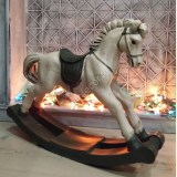 Лошадка-качалка новогодняя 40 см
