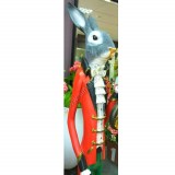 Фигурка кролик с часами
