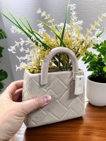 Ваза интерьерная Женская Сумочка бежевая