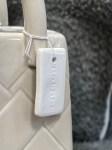 Ваза интерьерная Женская Сумочка бежевая